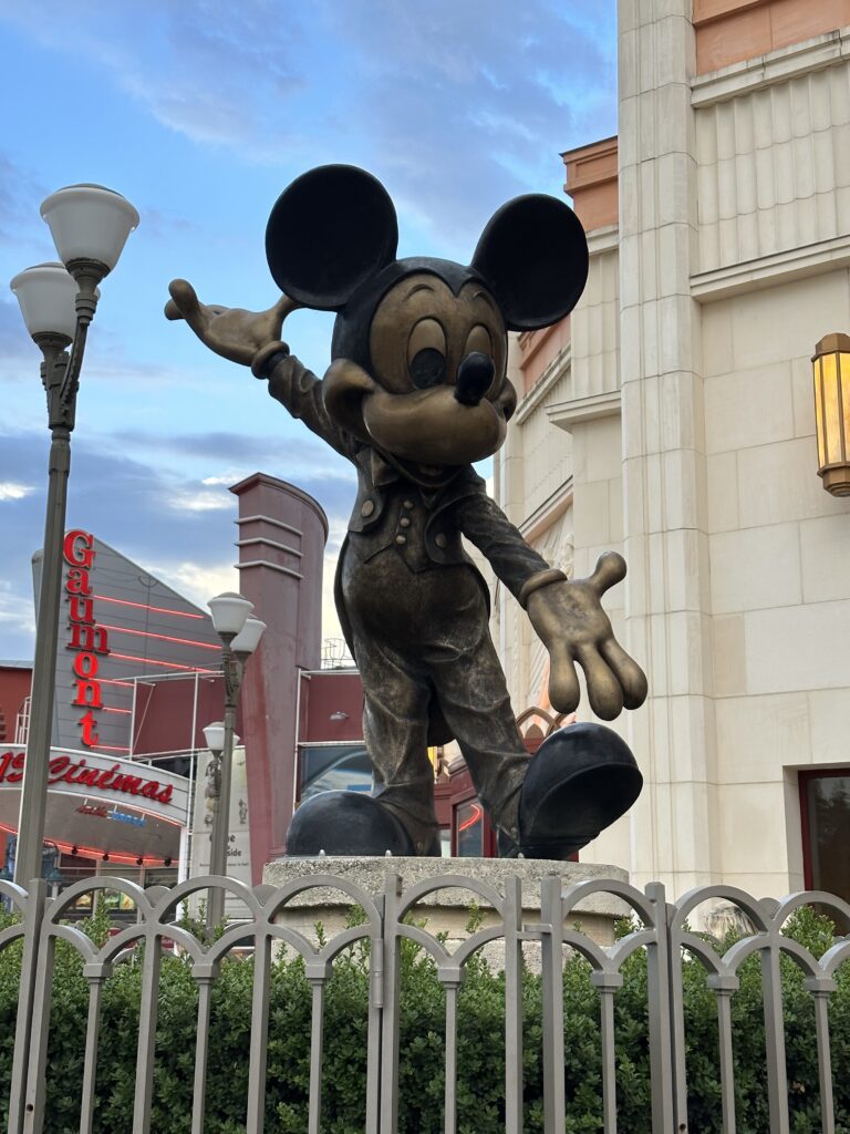 Pariz 2023 - Disneyland